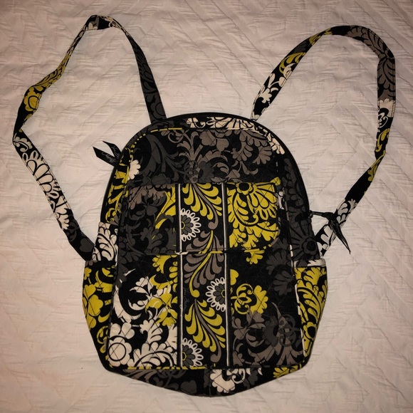 Vera Bradley Handbags - Vera Bradley Medium Backpack